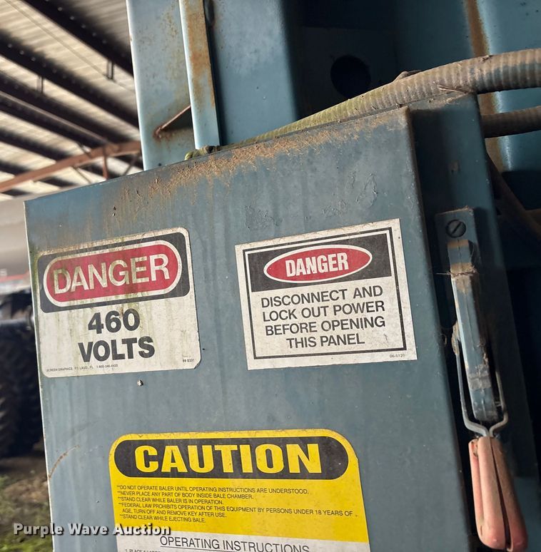 image for item EA7882 Marathon 6030-HD Cardboard compactor