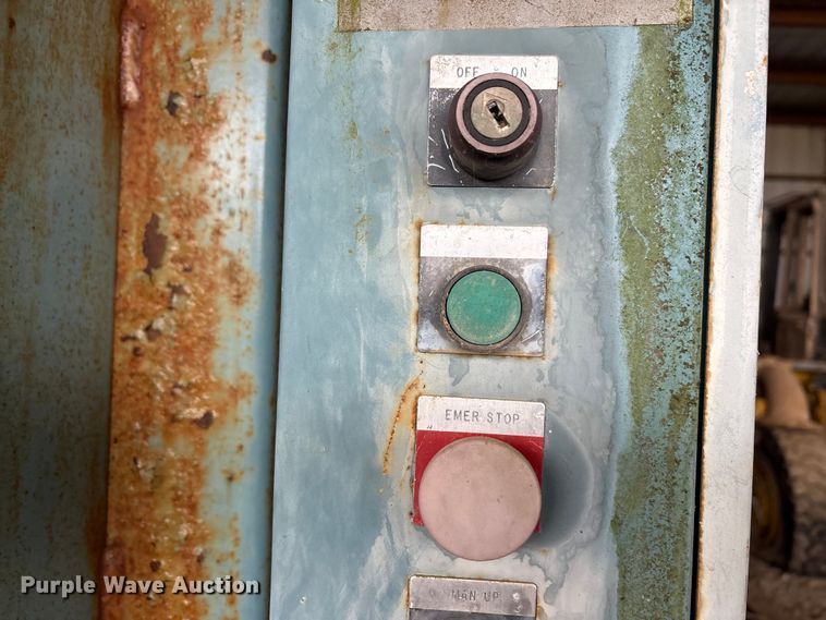 image for item EA7882 Marathon 6030-HD Cardboard compactor