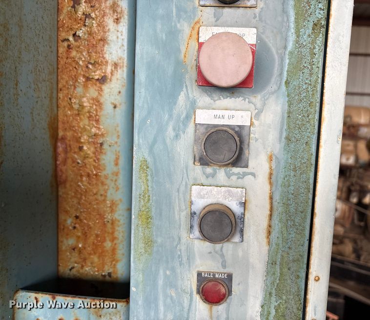 image for item EA7882 Marathon 6030-HD Cardboard compactor