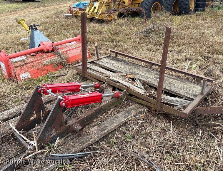 image for item EA7884 Shop Built tractor loader lift