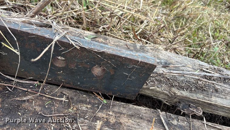 image for item EA7884 Shop Built tractor loader lift