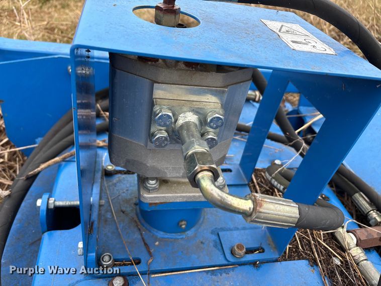 image for item EA7888 2020 Topcat SSM72-S skid steer brush mower