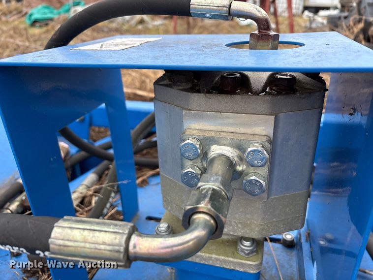 image for item EA7888 2020 Topcat SSM72-S skid steer brush mower