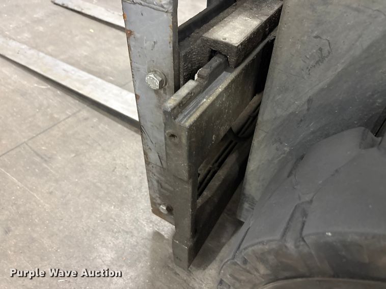 image for item EA7897 2018 UniCarriers PF50 forklift