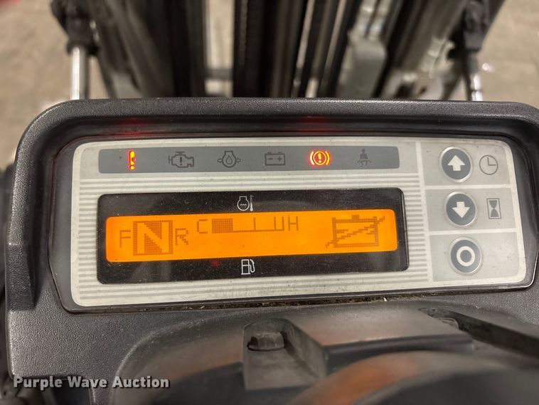 image for item EA7897 2018 UniCarriers PF50 forklift