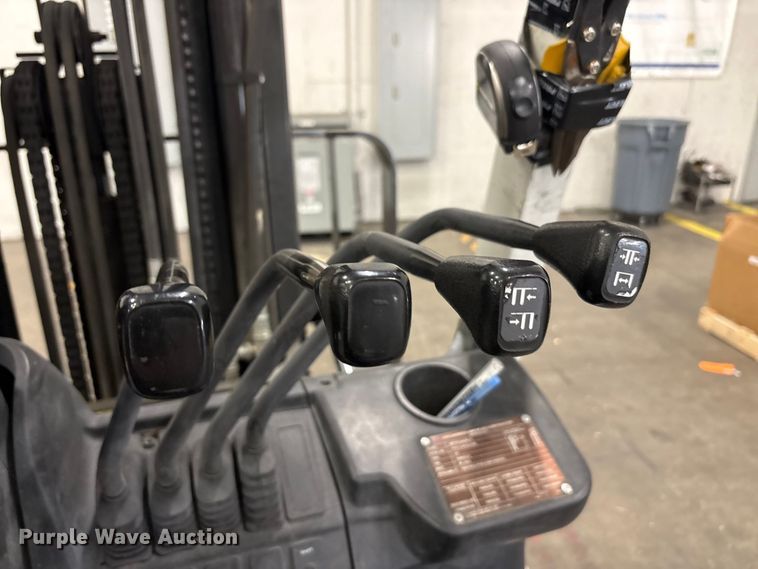 image for item EA7897 2018 UniCarriers PF50 forklift