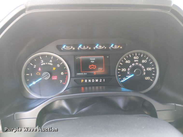 image for item EC1279 2015 Ford F150 SuperCrew pickup truck