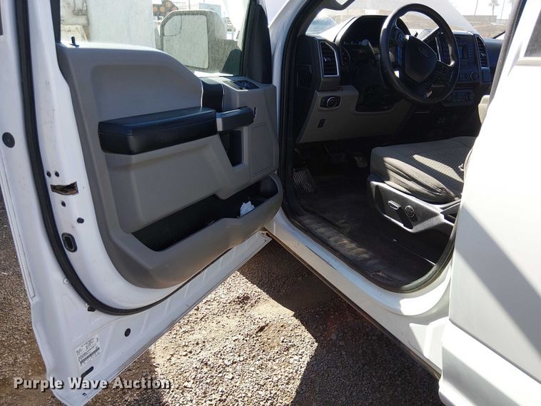 image for item EC1279 2015 Ford F150 SuperCrew pickup truck