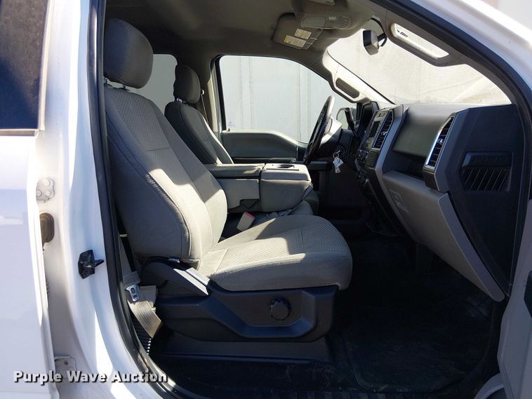 image for item EC1279 2015 Ford F150 SuperCrew pickup truck