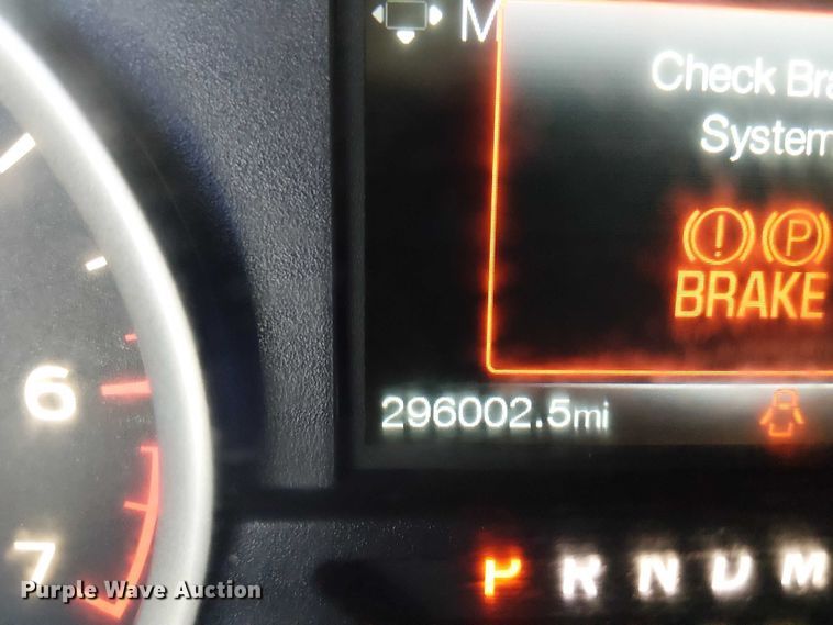 image for item EC1279 2015 Ford F150 SuperCrew pickup truck