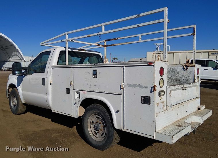 image for item EC1287 2015 Ford F250 Super Duty utility bed pickup truck