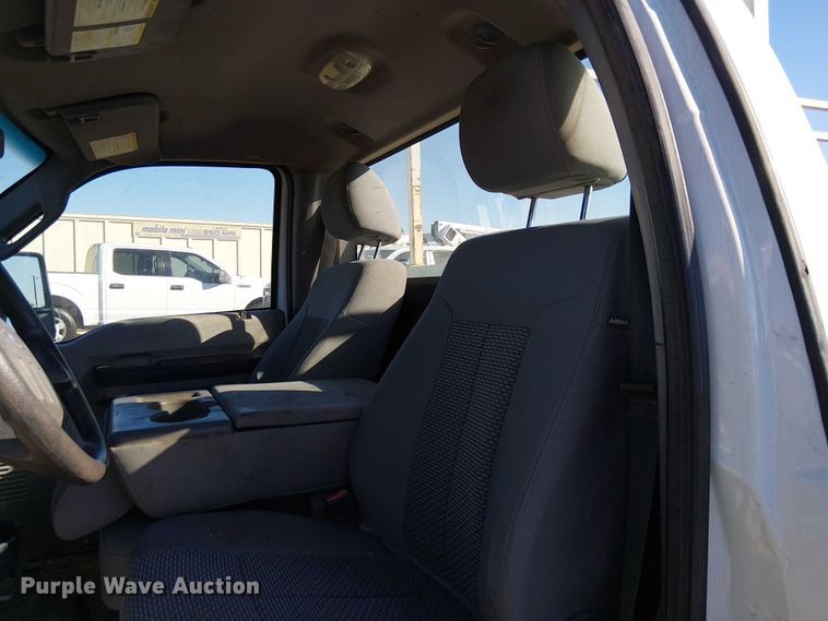 image for item EC1287 2015 Ford F250 Super Duty utility bed pickup truck