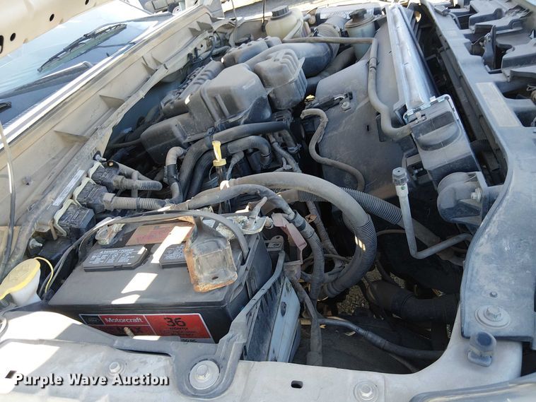 image for item EC1287 2015 Ford F250 Super Duty utility bed pickup truck