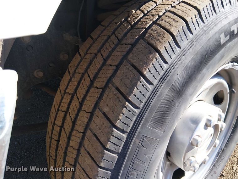 image for item EC1287 2015 Ford F250 Super Duty utility bed pickup truck