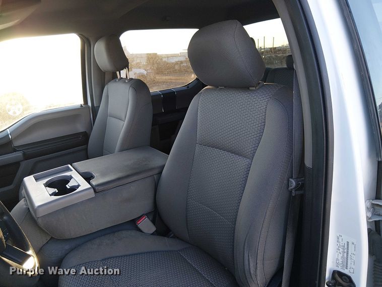 image for item EC1289 2016 Ford F150 SuperCrew pickup truck