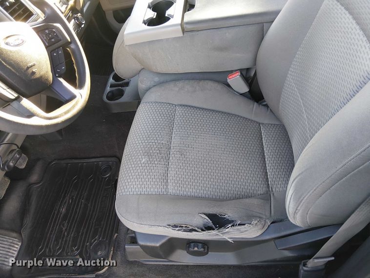 image for item EC1289 2016 Ford F150 SuperCrew pickup truck