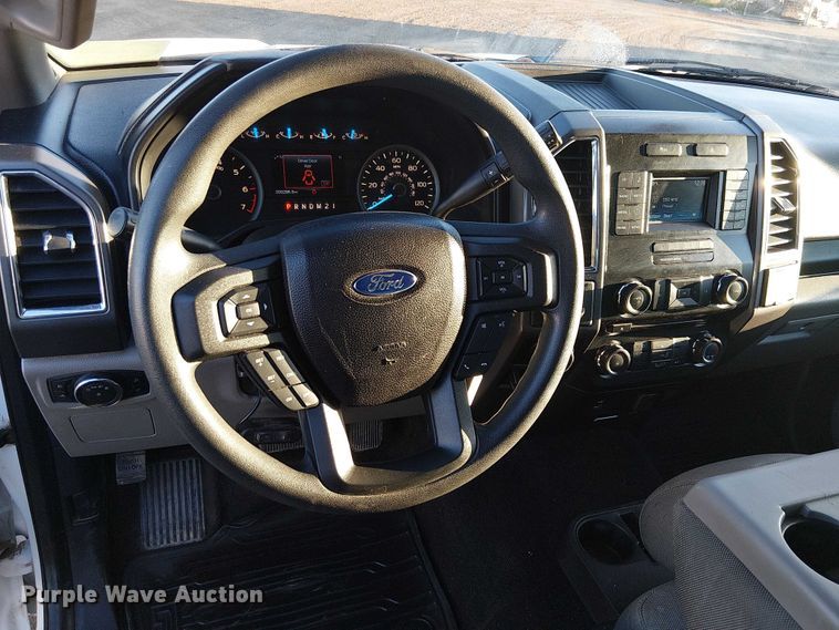 image for item EC1289 2016 Ford F150 SuperCrew pickup truck