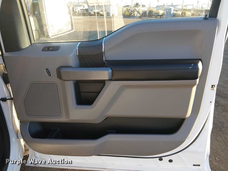 image for item EC1289 2016 Ford F150 SuperCrew pickup truck