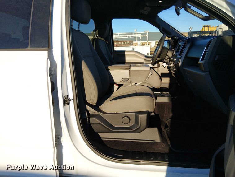 image for item EC1289 2016 Ford F150 SuperCrew pickup truck