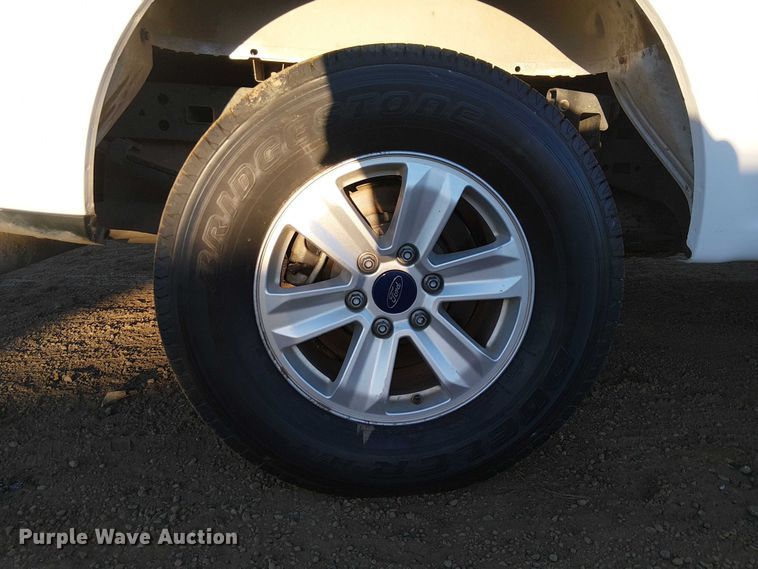 image for item EC1289 2016 Ford F150 SuperCrew pickup truck