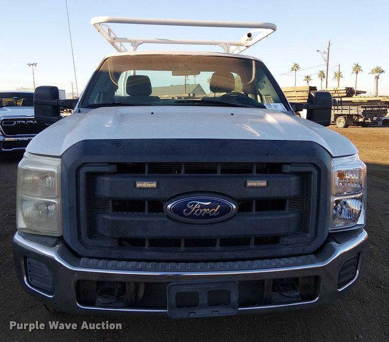 image for item EC1290 2015 Ford   F250 Super Duty utility bed pickup truck