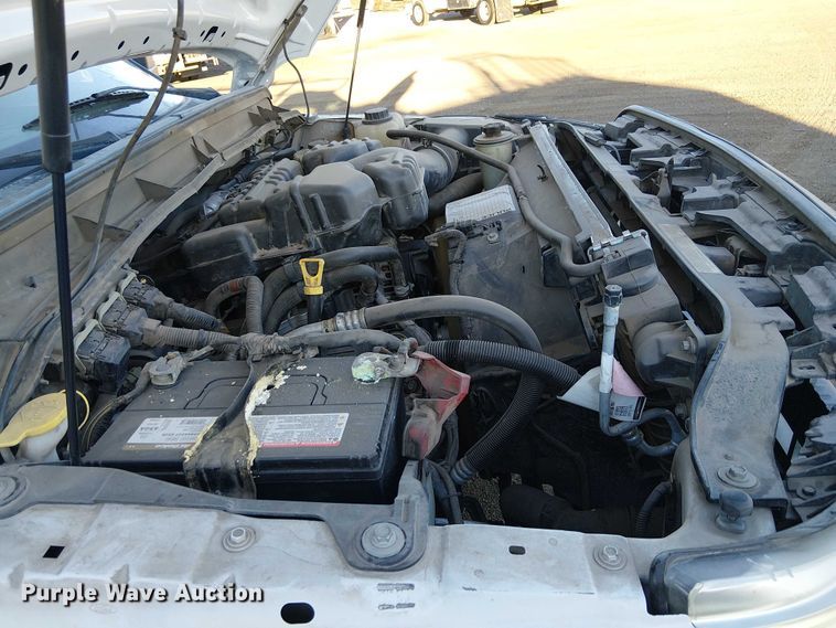 image for item EC1290 2015 Ford   F250 Super Duty utility bed pickup truck