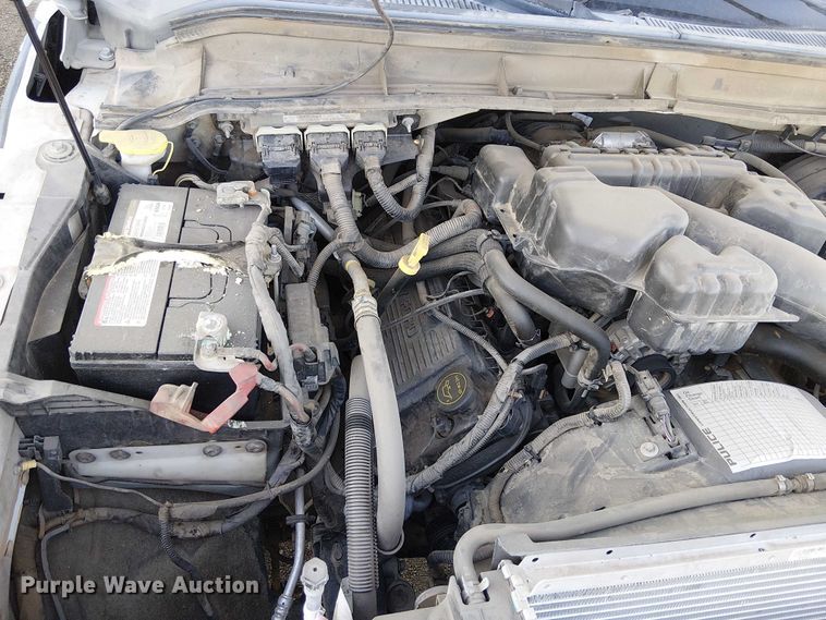 image for item EC1290 2015 Ford   F250 Super Duty utility bed pickup truck