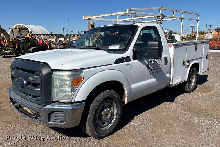 image for item EC1304 2016 Ford F250 Super Duty utility bed pickup truck