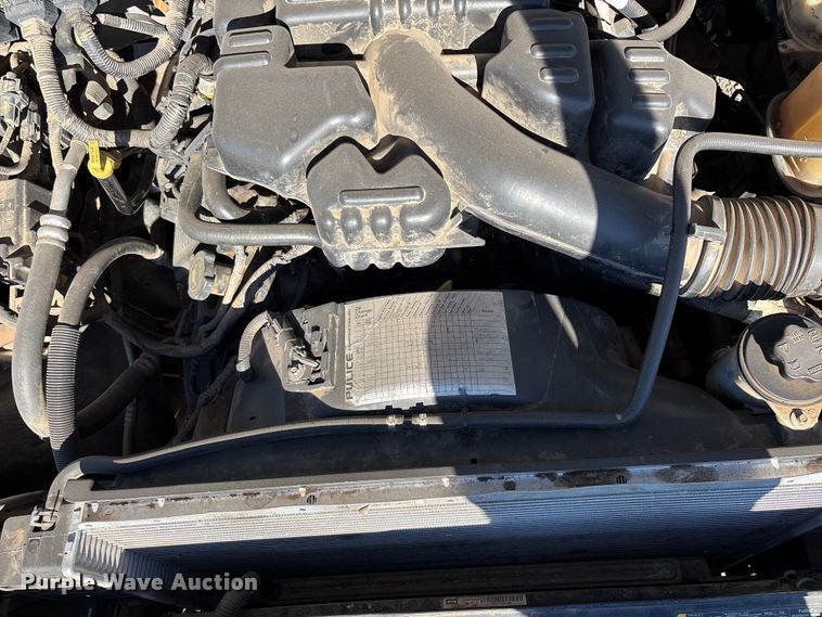 image for item EC1304 2016 Ford F250 Super Duty utility bed pickup truck