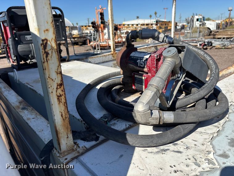 image for item EC1304 2016 Ford F250 Super Duty utility bed pickup truck