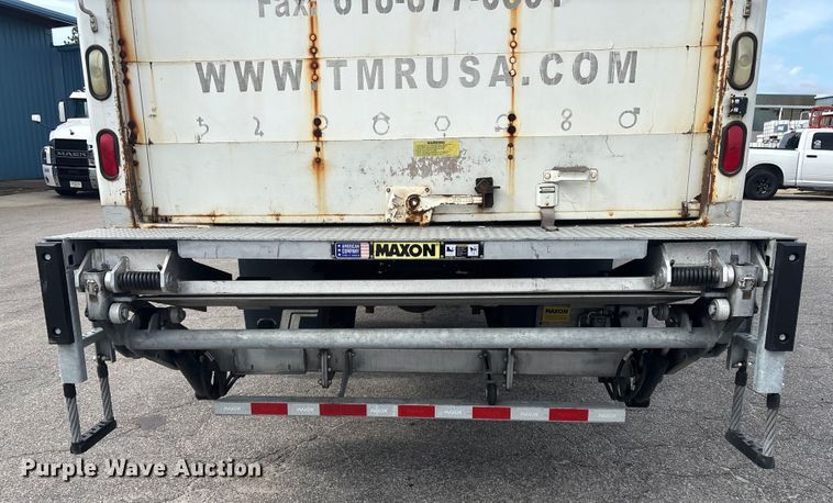 image for item EC3868 2008 GMC T6500 box truck