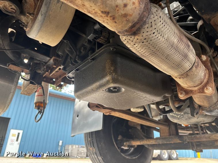 image for item EC3868 2008 GMC T6500 box truck