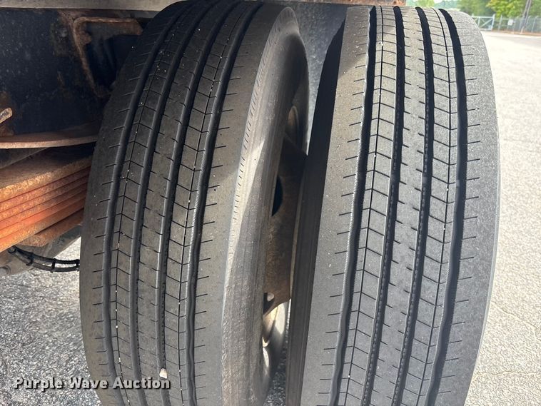 image for item EC3868 2008 GMC T6500 box truck