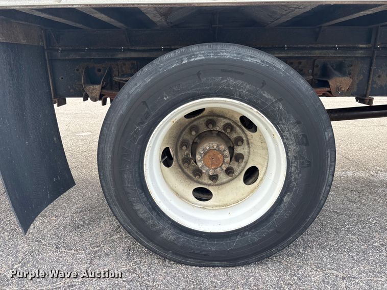 image for item EC3868 2008 GMC T6500 box truck