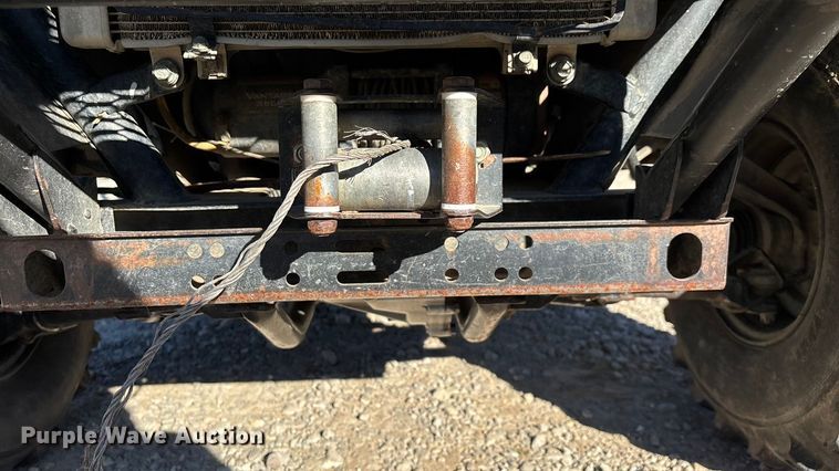 image for item ED2447 2015 Kawasaki Mule 4010 utility vehicle