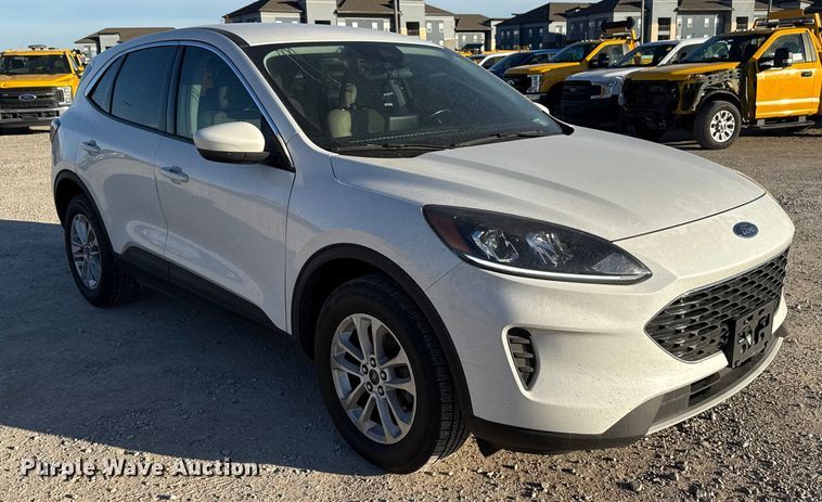 image for item EE3431 2021 Ford Escape SE SUV