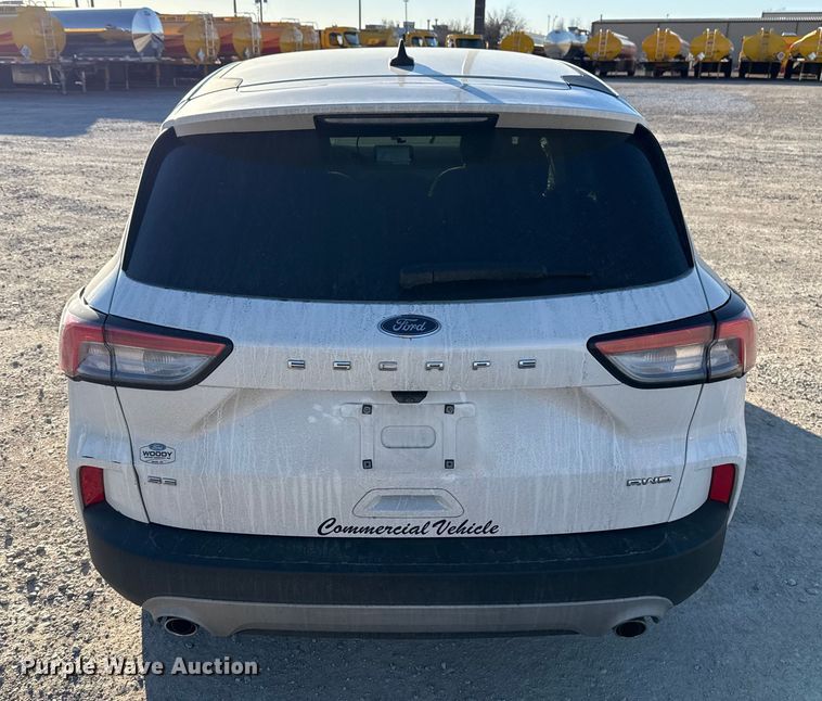 image for item EE3431 2021 Ford Escape SE SUV