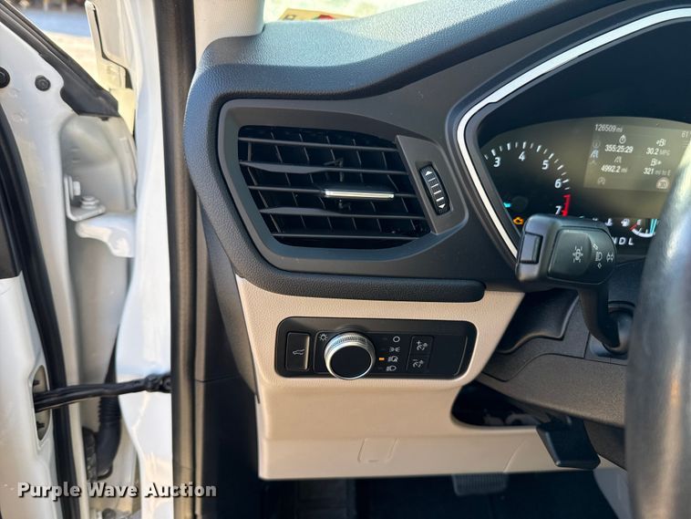 image for item EE3431 2021 Ford Escape SE SUV