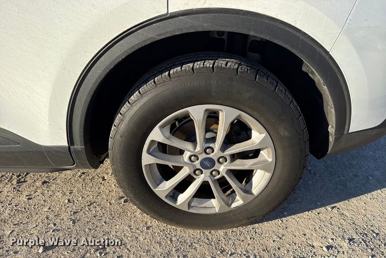 image for item EE3431 2021 Ford Escape SE SUV