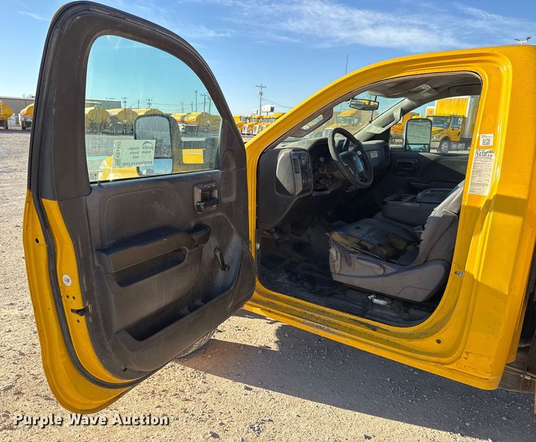 image for item EE3432 2015 Chevrolet Silverado 3500HD utility bed pickup truck