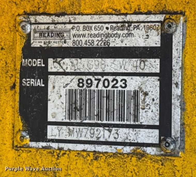 image for item EE3433 2018 Ford F350 Super Duty utility bed pickup truck