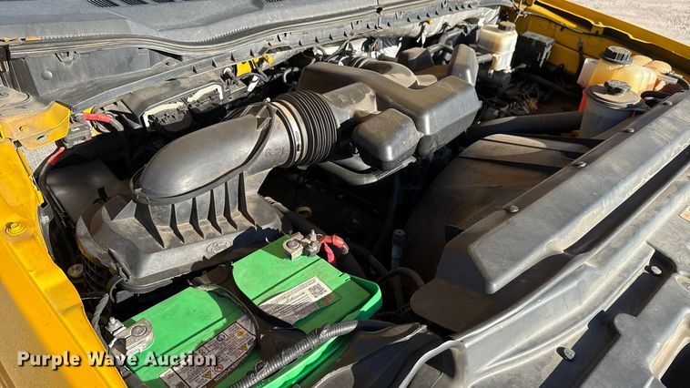 image for item EE3433 2018 Ford F350 Super Duty utility bed pickup truck