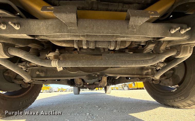 image for item EE3434 2019 Ford F350 Super Duty utility bed pickup truck