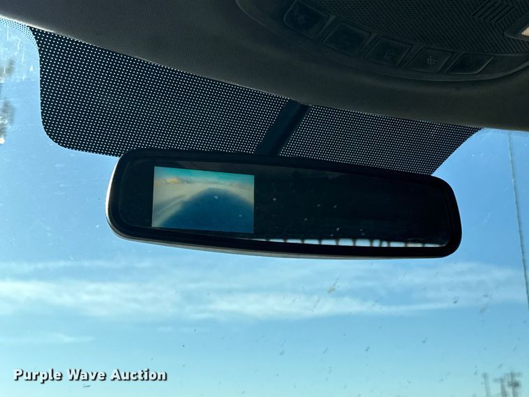 image for item EE3434 2019 Ford F350 Super Duty utility bed pickup truck