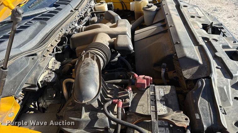 image for item EE3434 2019 Ford F350 Super Duty utility bed pickup truck