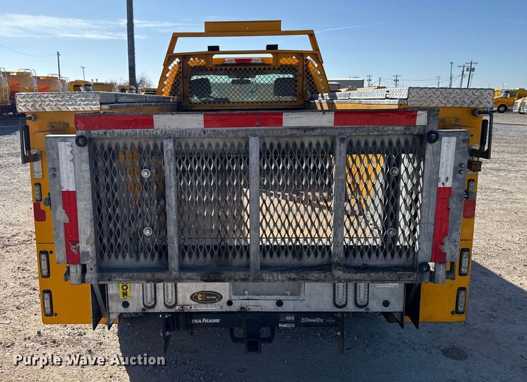 image for item EE3436 2022 Ford F350 utility bed pickup truck