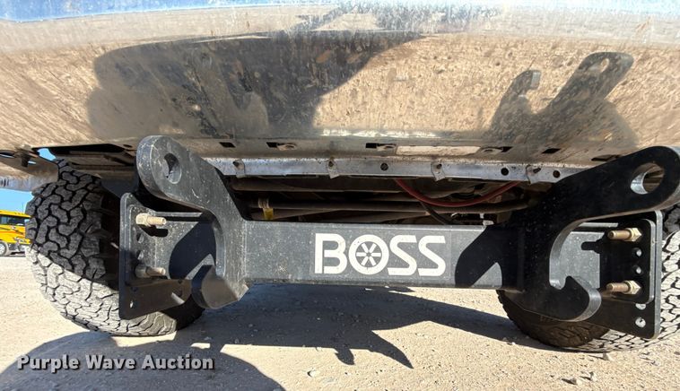 image for item EE3436 2022 Ford F350 utility bed pickup truck