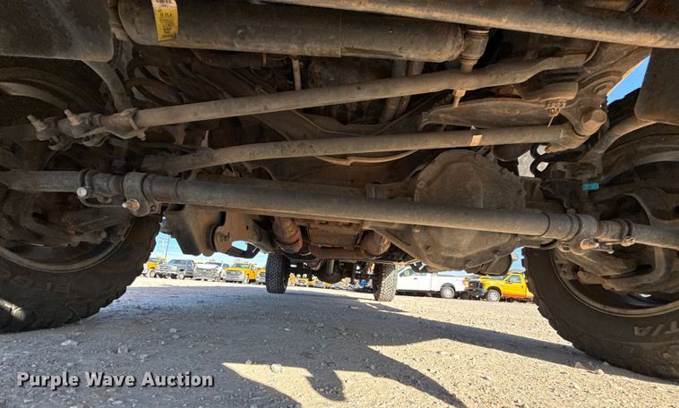 image for item EE3436 2022 Ford F350 utility bed pickup truck