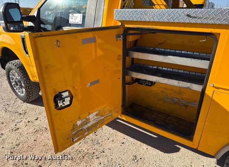 image for item EE3436 2022 Ford F350 utility bed pickup truck