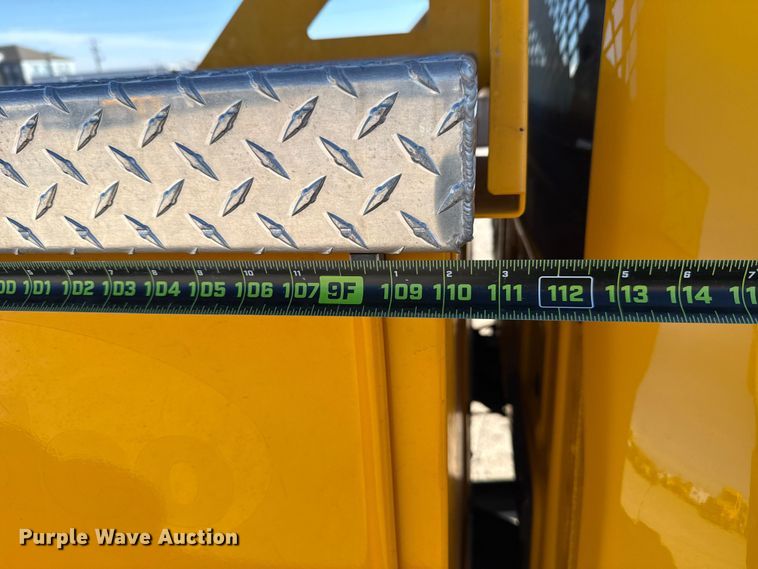 image for item EE3436 2022 Ford F350 utility bed pickup truck